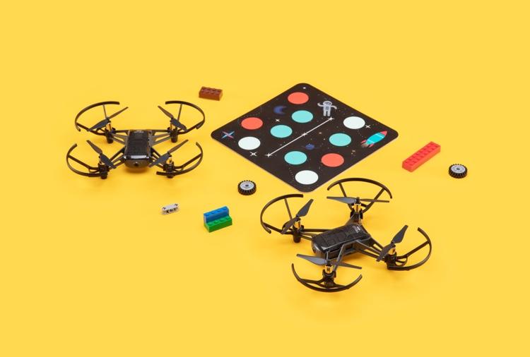 13) Tello EDU: An excellent educational tool for aspiring drone pilots, Tello EDU allows users to learn‍ coding and programming while flying—a fun way to develop both flying and technical skills